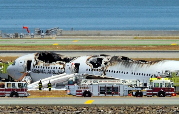直击韩亚航空在美坠机事故救援现场(高清组图)